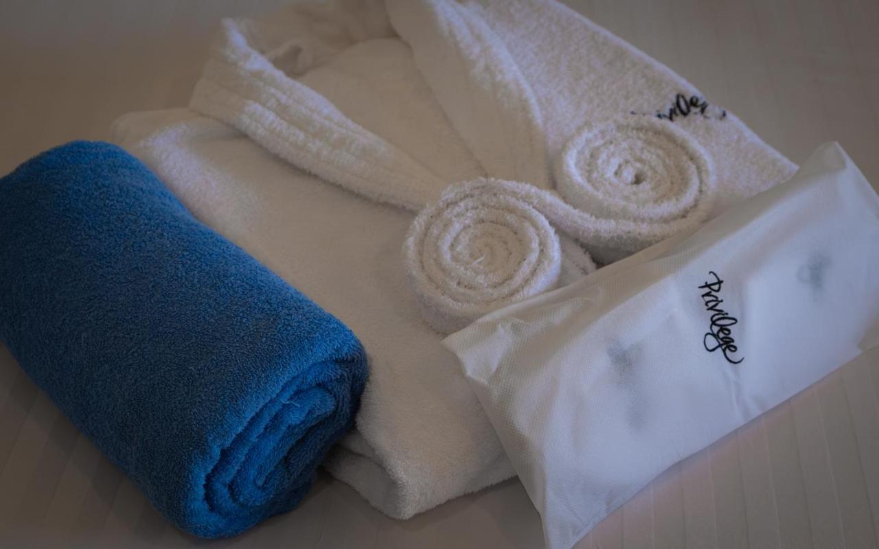 Ocean Blue & Sand Beach 5*
